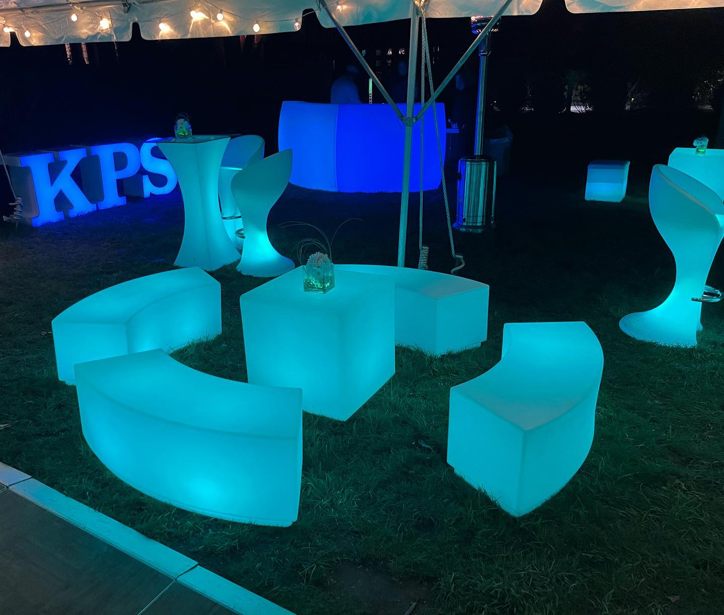 حدث حفل زفاف تأجير البراز غرفة - مراجعة Outdoor Furniture Rental For Party وسعره