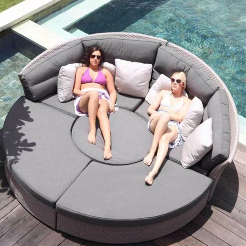 طقم أريكة دائرية من الروطان لل - مراجعة Outdoor Daybed Sofa وسعره